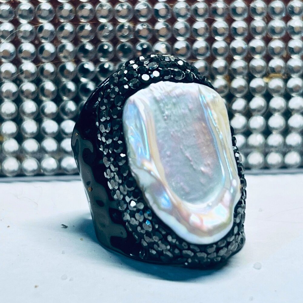 Stunning Unique Opal Stone Austrian Crystal Rhinestone Black Cuff Style Ring Sz6